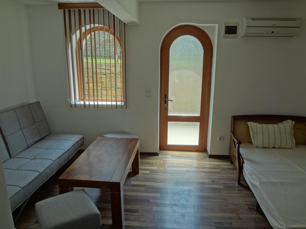 Guest House Diabora Arbanasi Buitenkant foto