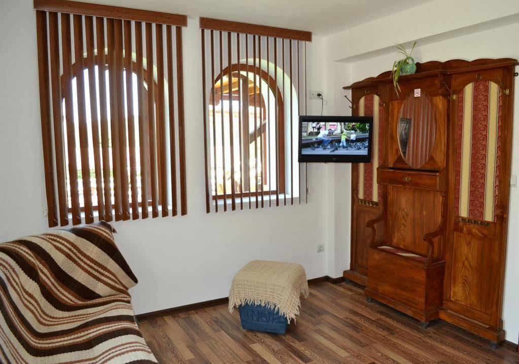 Guest House Diabora Arbanasi Buitenkant foto