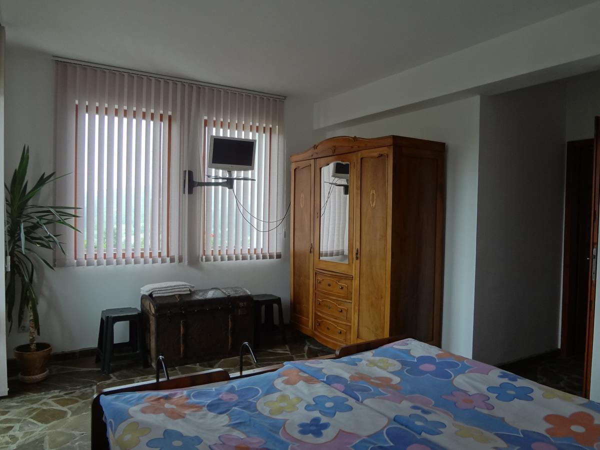 Guest House Diabora Arbanasi Buitenkant foto